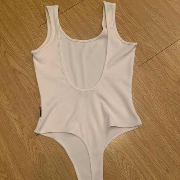 Body suit - Picture 2 of 2
